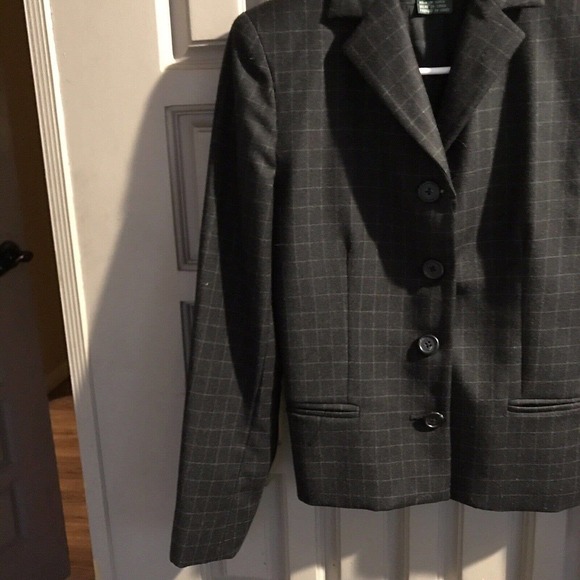 Lauren Ralph Lauren Blazer Sz2P Dark Gray Notched Collar 3 Button Pockets Pre-Ow - Picture 5 of 8